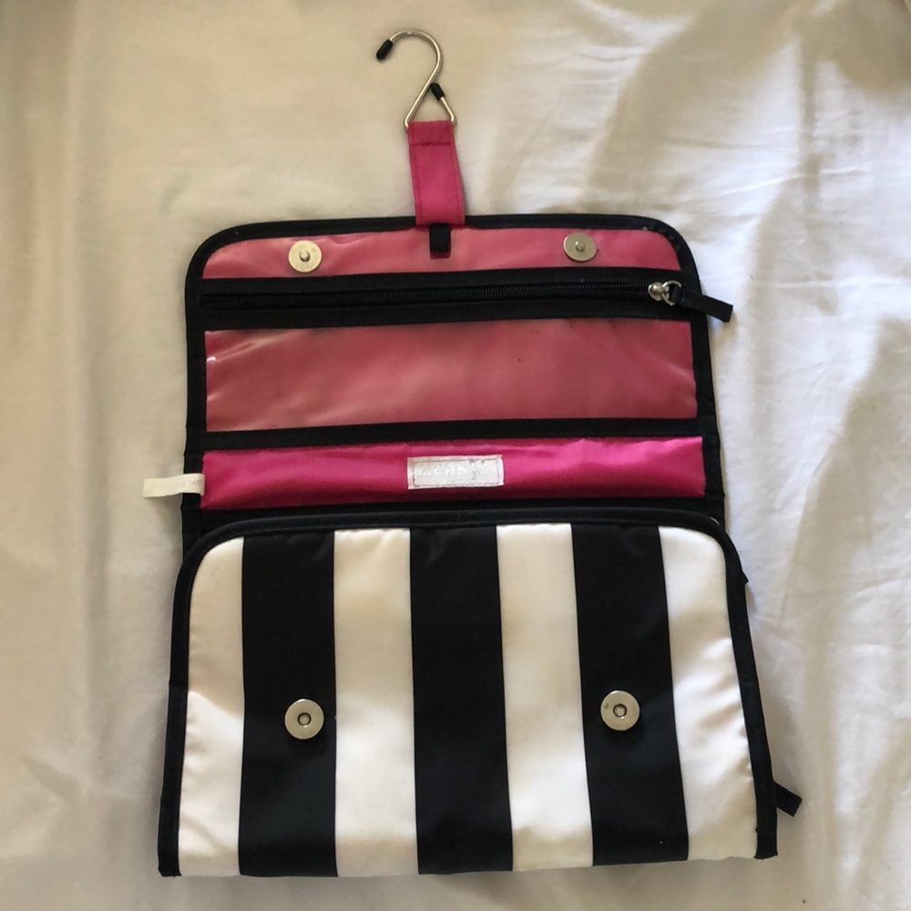 Contents Makeup Bag with Three Compartments